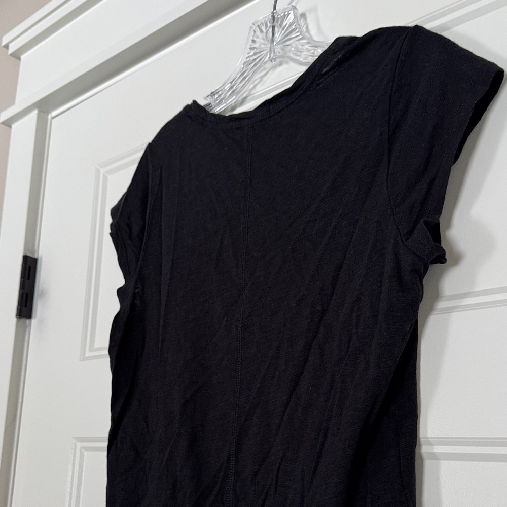 Sanctuary Black Cap Sleeve Tee Pocket detail Medium - Picture 7 of 8